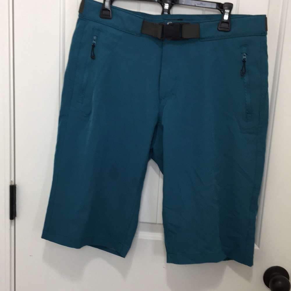 Human Nature Hiking Shorts Size M